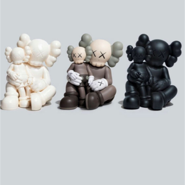 KAWS HOLIDAY CHANGBAI MOUNTAIN  エンタメ/ホビーのフィギュア(その他)の商品写真