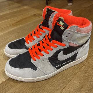 NIKE エアジョーダン 1 OGニュートラルグレー ハイパークリムゾン