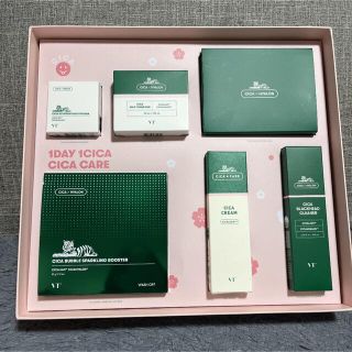 vt cosmetics チェリーブロッサム　シカ　パック　化粧水　クリーム(パック/フェイスマスク)