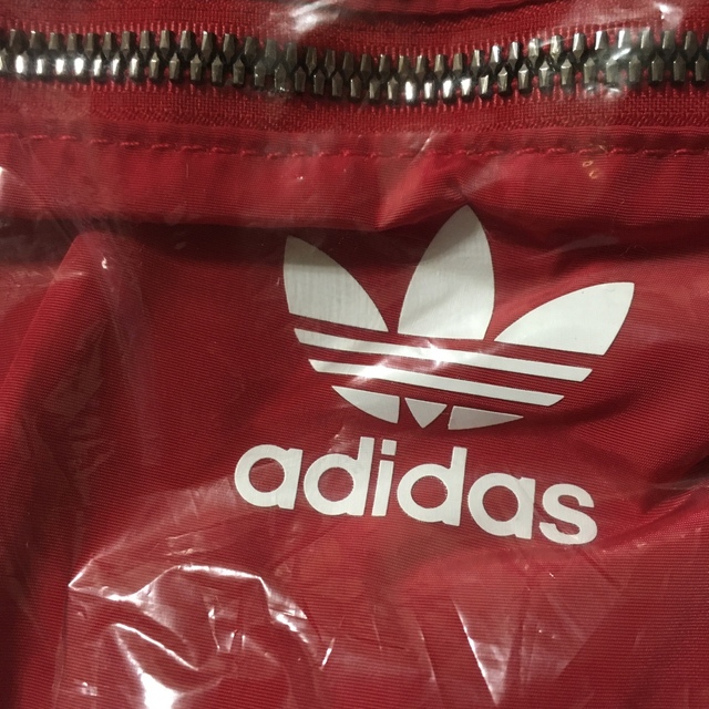 adidas(アディダス)のアディダス　ミニリュック レディースのバッグ(リュック/バックパック)の商品写真