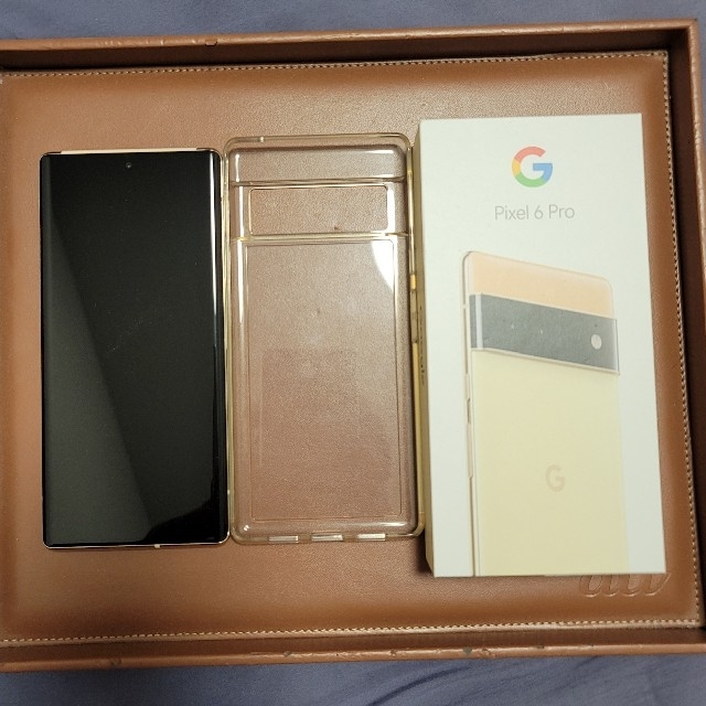 Google Pixel６ Pro ゴールド スマホ/家電/カメラのスマートフォン/携帯電話(スマートフォン本体)の商品写真