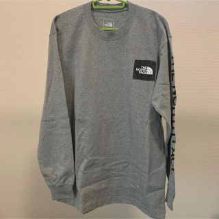 ザノースフェイス(THE NORTH FACE)の美品 タグあり THE NORTH FACE ロングスリーブグラフィックティー(Tシャツ/カットソー(七分/長袖))