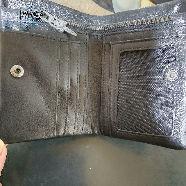 二つ折り財布 メンズのファッション小物(折り財布)の商品写真