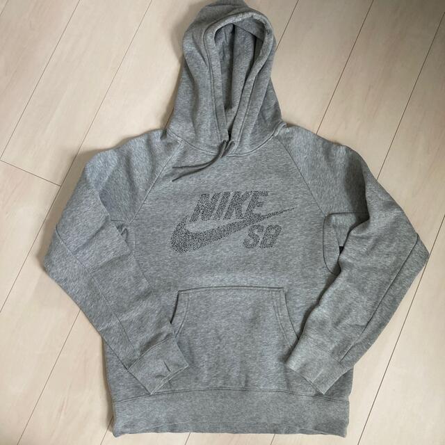 NIKE(ナイキ)のナイキSBパーカー メンズのトップス(パーカー)の商品写真