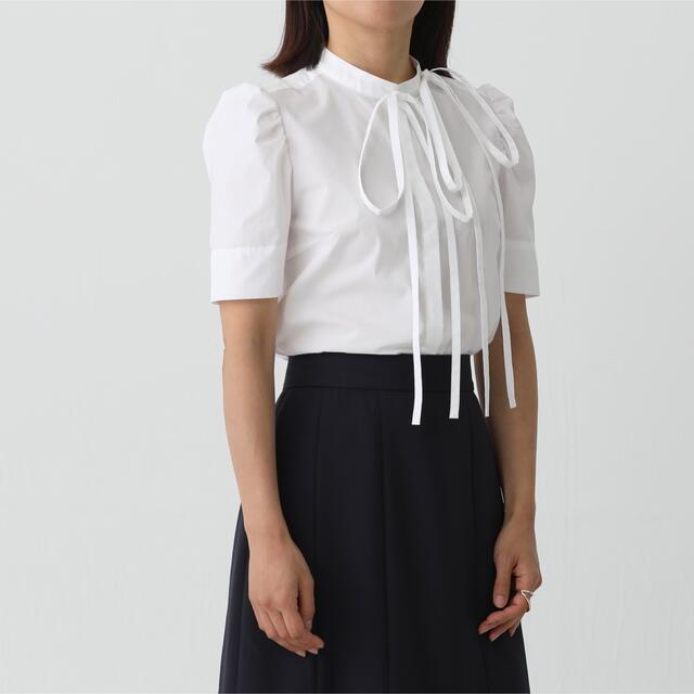 Drawer(ドゥロワー)のSHE Tokyo シートーキョー　Aloma white サイズ0 新品 レディースのトップス(シャツ/ブラウス(半袖/袖なし))の商品写真