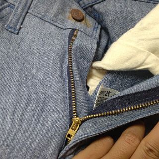 Levi's フレアデニム　W32 L34 42ロケットタロン