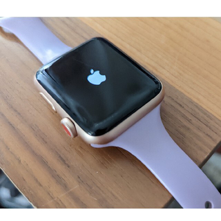 アップル(Apple)のアップル Apple Watch3 42mm ゴールドアルミ ピンクスポーツ(その他)