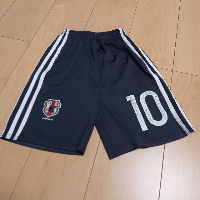 adidas(アディダス)のサッカー　ユニフォーム　キッズ キッズ/ベビー/マタニティのキッズ服男の子用(90cm~)(パンツ/スパッツ)の商品写真