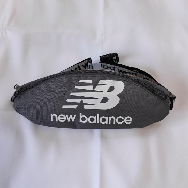 New Balance(ニューバランス)のニューバランス ウェストポーチ メンズのバッグ(ウエストポーチ)の商品写真