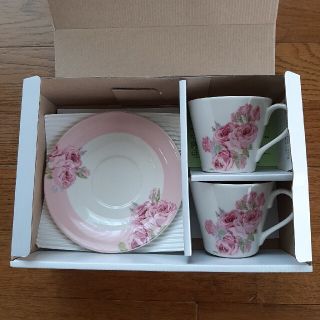 ローラアシュレイ(LAURA ASHLEY)のローラアシュレイ クチュール ローズ ペア コーヒーカップ(グラス/カップ)