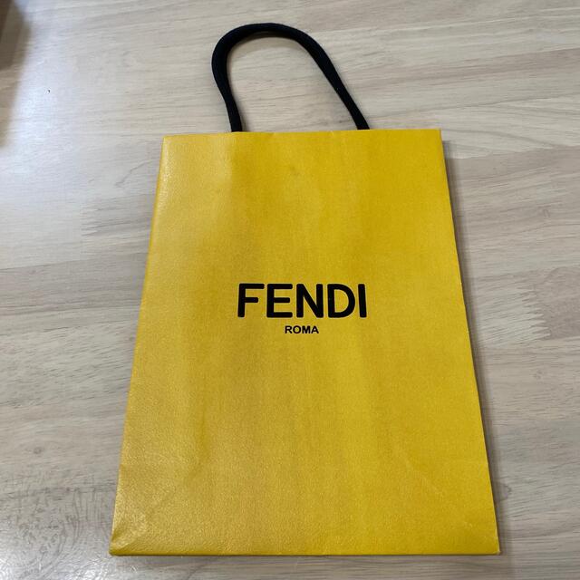 FENDI(フェンディ)のFENDI紙袋 レディースのバッグ(ショップ袋)の商品写真