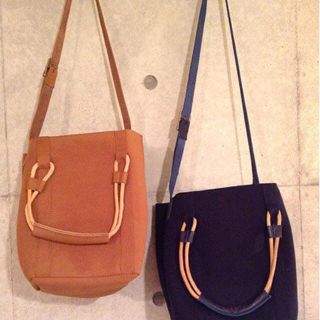 トゥデイフル(TODAYFUL)のSuede Shoulder Bag(ショルダーバッグ)