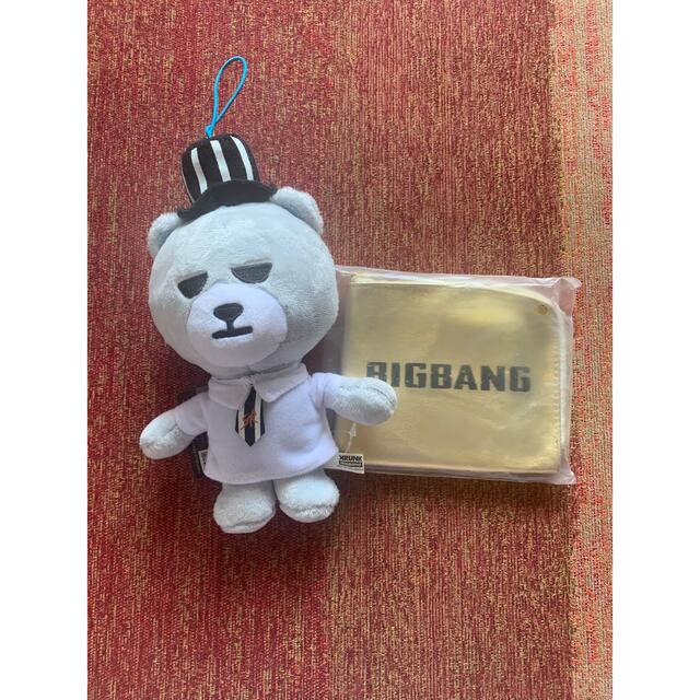 BIGBANG(ビッグバン)のBIGBANG サイフ VI人形付き エンタメ/ホビーのタレントグッズ(アイドルグッズ)の商品写真