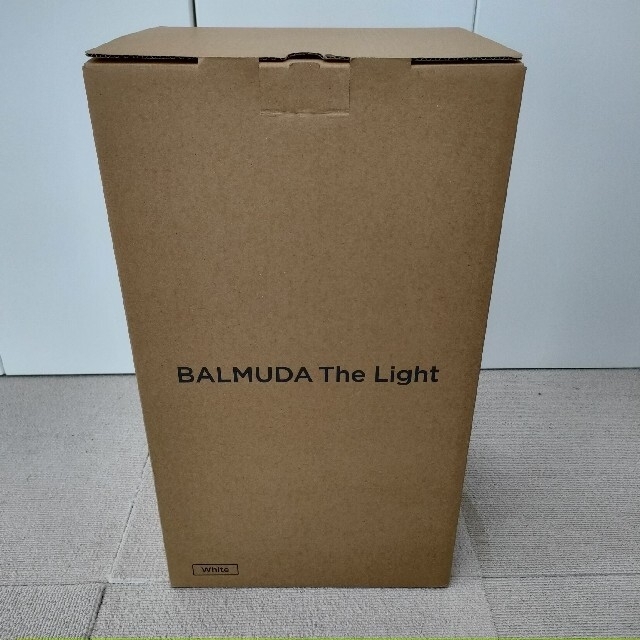 BALMUDA(バルミューダ)のバルミューダ　ライト　卓上　デスクライト　家庭学習　勉強　学習机 インテリア/住まい/日用品のライト/照明/LED(テーブルスタンド)の商品写真