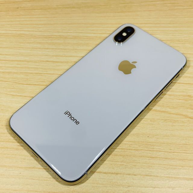 P77 iPhoneX 64GB SIMフリー