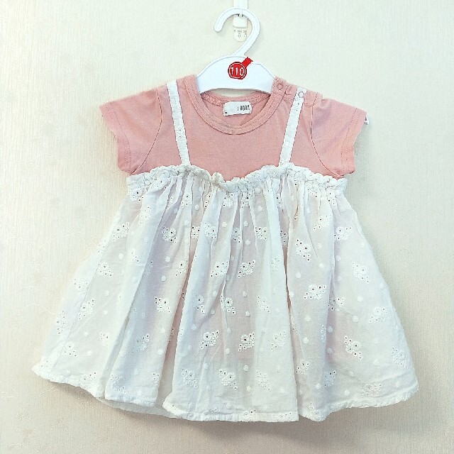 b.Room(ビールーム)の専用です☆サイズ90 キッズ/ベビー/マタニティのキッズ服女の子用(90cm~)(Tシャツ/カットソー)の商品写真