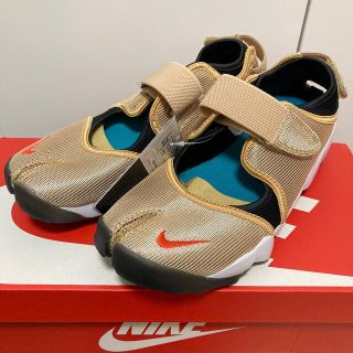 ナイキ(NIKE)のNIKE  ナイキ  エアリフト ゴールド 26㎝(スニーカー)