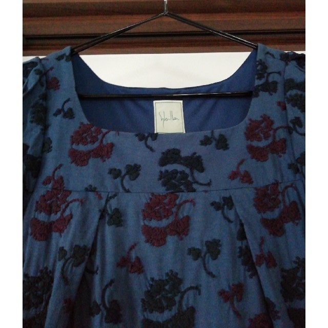 Sybilla(シビラ)のSybilla シビラ　半袖　刺繍ワンピース　ブルーグリーン　Mサイズ レディースのワンピース(ひざ丈ワンピース)の商品写真