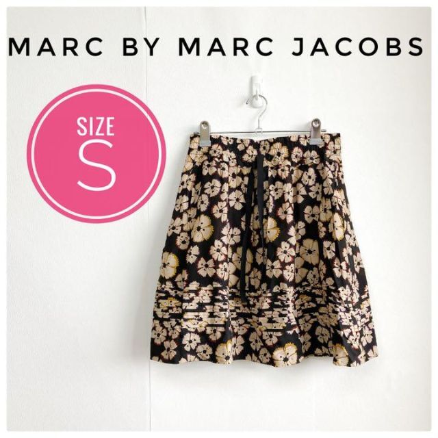 MARC BY MARC JACOBS(マークバイマークジェイコブス)の【おしゃれ♪♪】マーク バイ マーク ジェイコブス　レディース　花柄　スカート レディースのスカート(ひざ丈スカート)の商品写真