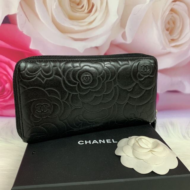 CHANEL(シャネル)の専用＊CHANEL シャネル カメリア ラウンドジップ 長財布 レディースのファッション小物(財布)の商品写真