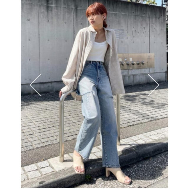 MOUSSY THIGH SLIT LOOSE STRAIGHT 2