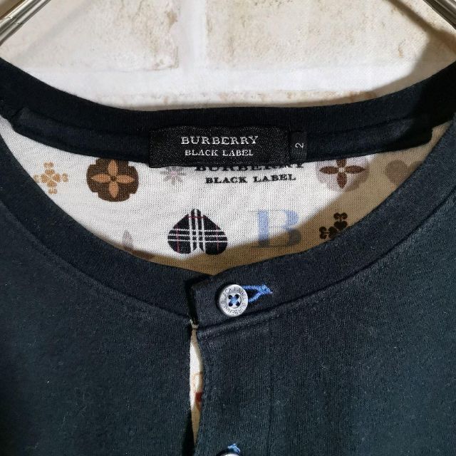 BURBERRY BLACK LABEL(バーバリーブラックレーベル)のBURBERRY 長袖 日本製 ワンポイントロゴ エンブレム 人気商品 古着 メンズのトップス(Tシャツ/カットソー(七分/長袖))の商品写真