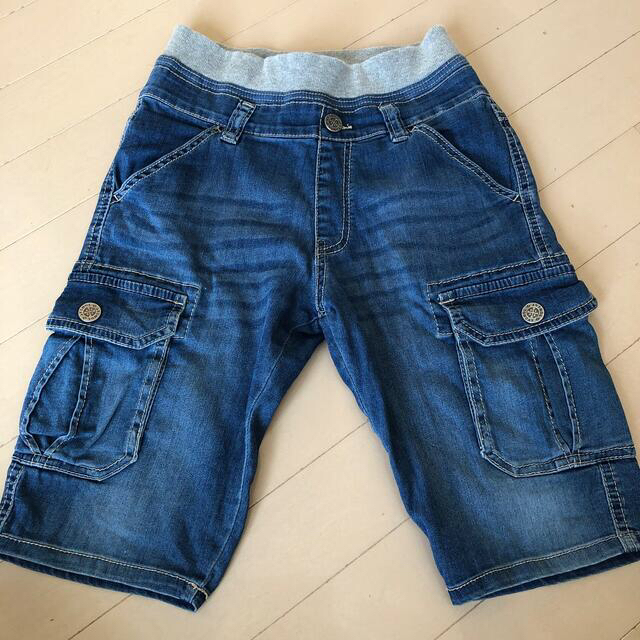 すもも様☆ハーフパンツ　サイズ140 キッズ/ベビー/マタニティのキッズ服男の子用(90cm~)(パンツ/スパッツ)の商品写真