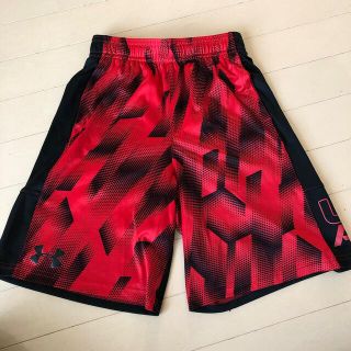 アンダーアーマー(UNDER ARMOUR)のアンダーアーマー　ハーフパンツ(パンツ/スパッツ)