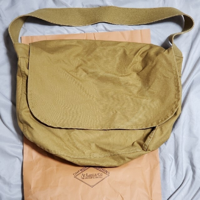 At Last&Co アットラスト メッセンジャーバッグ Messenger鞄 メンズのバッグ(メッセンジャーバッグ)の商品写真