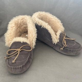 アグ(UGG)のUGG アレーナ　モカシン　グレー24cm(スリッポン/モカシン)