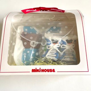 ミキハウス(mikihouse)のミキハウス　スタイ　靴下　出産祝い　プチギフト(ベビースタイ/よだれかけ)