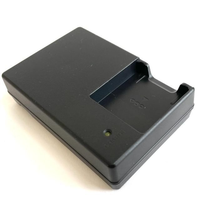 RICOH(リコー)のRICOH　純正　バッテリーチャージャー　BJ-10　リコー スマホ/家電/カメラのカメラ(その他)の商品写真