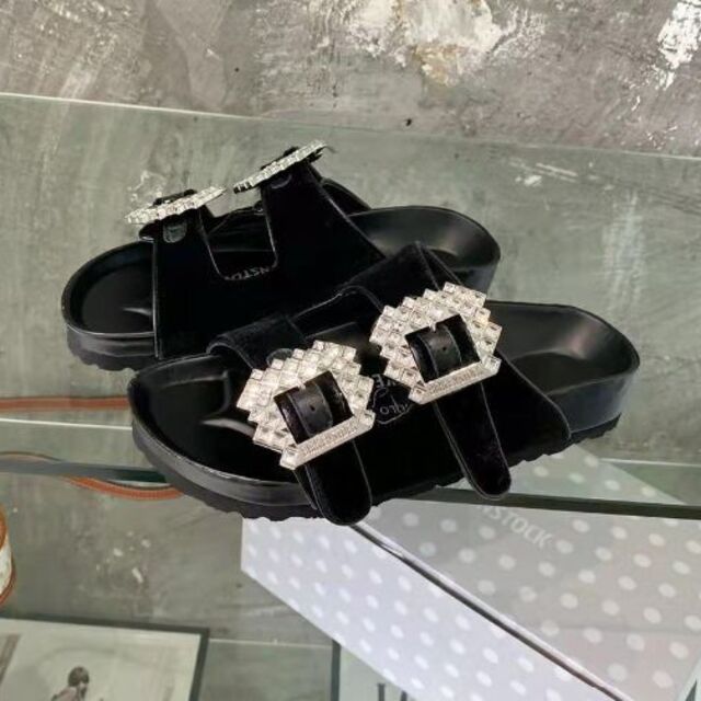 新作入荷人気 MANOLO BLAHNIK - レディース MANOLO BLAHNIK