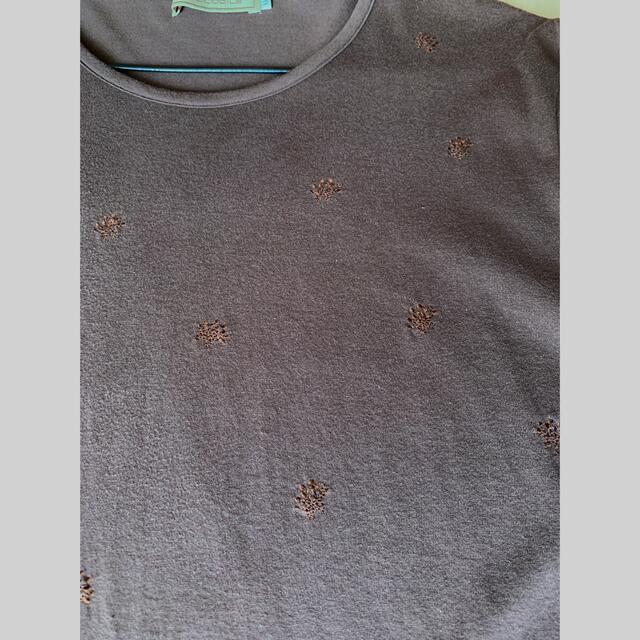 Crocodile(クロコダイル)のTシャツ　ブーケ刺繍 レディースのトップス(Tシャツ(半袖/袖なし))の商品写真