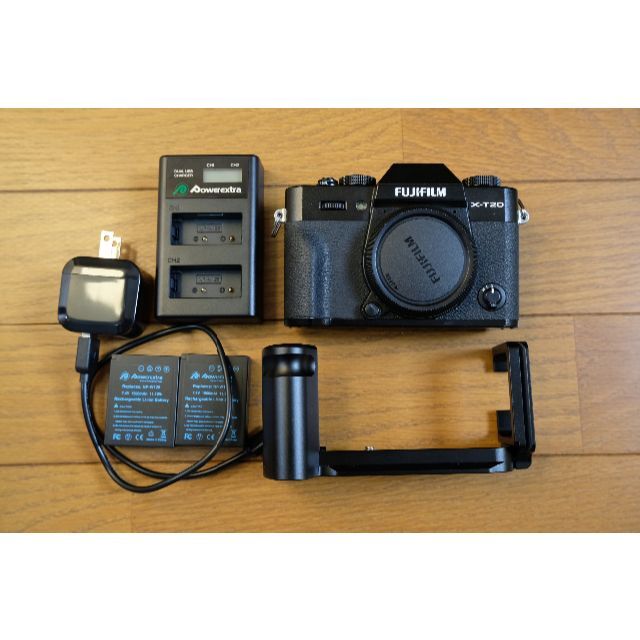 ★富士フィルム Fujifilm X-T20★中古品 スマホ/家電/カメラのカメラ(ミラーレス一眼)の商品写真