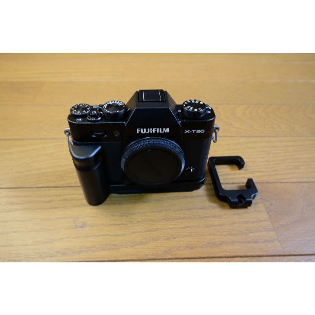 ★富士フィルム Fujifilm X-T20★中古品 スマホ/家電/カメラのカメラ(ミラーレス一眼)の商品写真