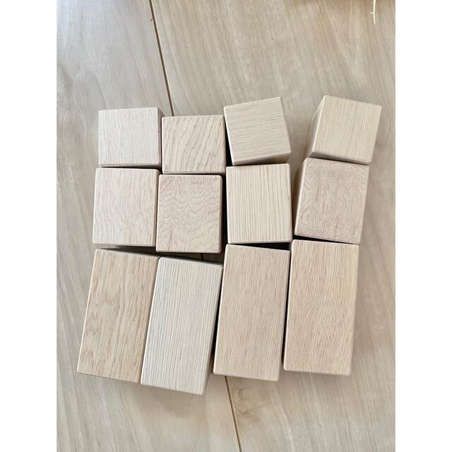 【新品】自然木 ハンドメイド　積み木　57ピース　シンプル　ナチュラル 木製