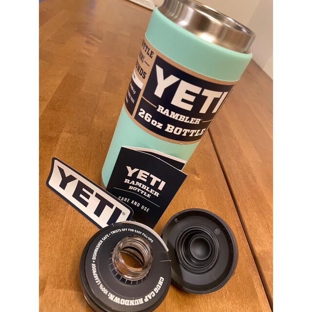 【新品未使用品】YETI  26oz イエティ　ランブラー スポーツ/アウトドアのアウトドア(食器)の商品写真