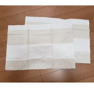 ザラホーム(ZARA HOME)のCocomocaさま専用 ZARA HOME　枕カバー　白✕ベージュ　２枚組(シーツ/カバー)