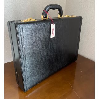 バリー(Bally)の【再値下げ】BALLY アタッシュケース(ビジネスバッグ)