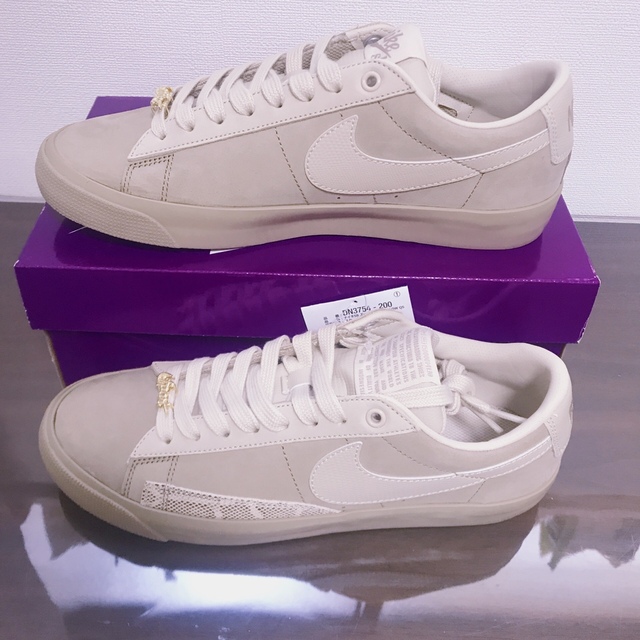 NIKE(ナイキ)のFPAR Nike ナイキ SB Blazer ブレーザー 25.5cm 新品 メンズの靴/シューズ(スニーカー)の商品写真