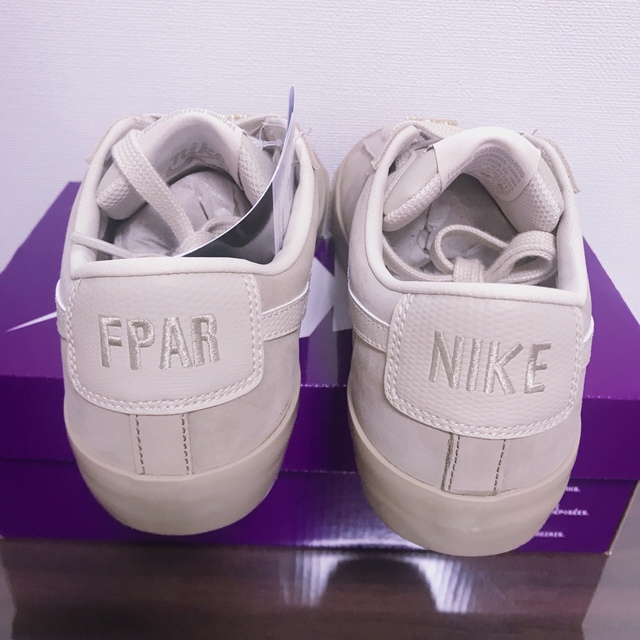 NIKE(ナイキ)のFPAR Nike ナイキ SB Blazer ブレーザー 25.5cm 新品 メンズの靴/シューズ(スニーカー)の商品写真