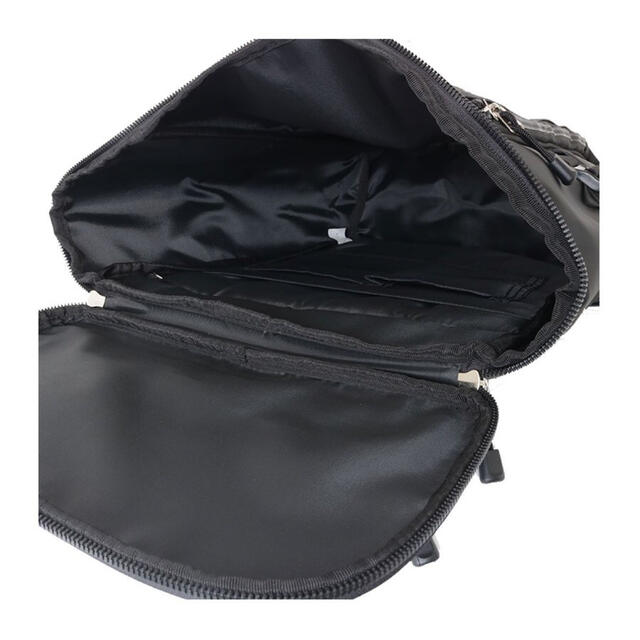 Lee(リー)のKANGOL スクエアリュック250-1270ブラック／ブラックロゴ メンズのバッグ(バッグパック/リュック)の商品写真