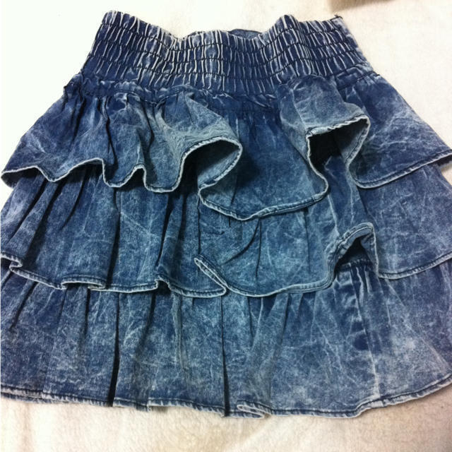 H&M(エイチアンドエム)のH＆Mフリルスカート レディースのスカート(ひざ丈スカート)の商品写真