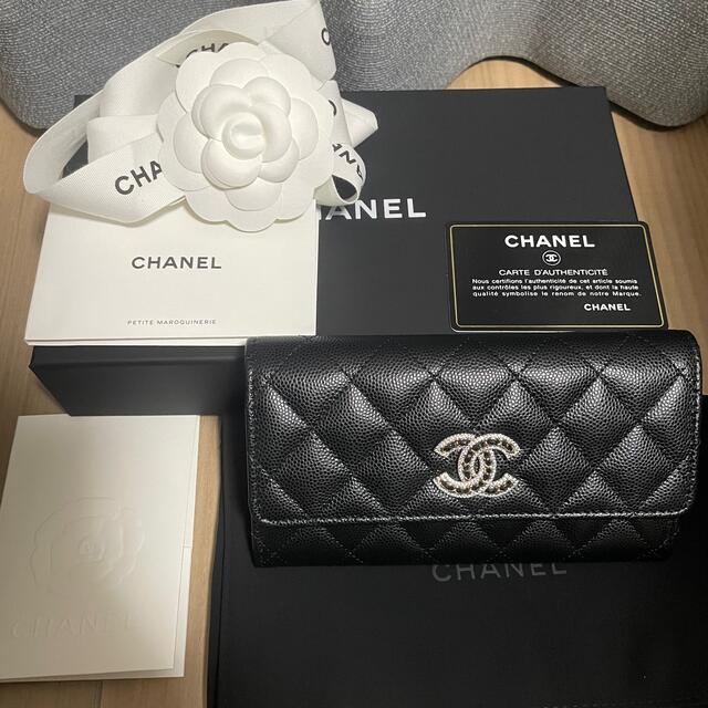 CHANEL ミディアムウォレット