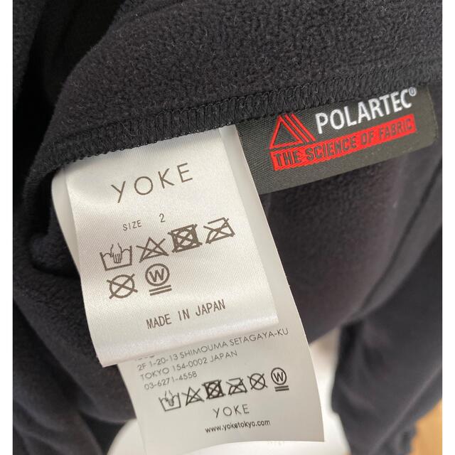COMOLI(コモリ)の21AW YOKE ポーラーテックフリースプルオーバー 黒 サイズ2 メンズのジャケット/アウター(ブルゾン)の商品写真