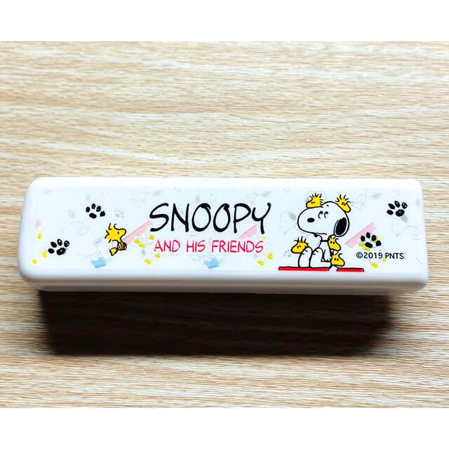 SNOOPY(スヌーピー)の携帯用　ミニホッチキス　スヌーピー　ホワイト インテリア/住まい/日用品のオフィス用品(オフィス用品一般)の商品写真