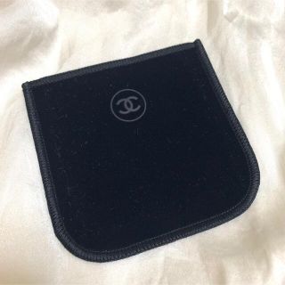 シャネル(CHANEL)の【シャネル】ミラー用ケース(ボトル・ケース・携帯小物)