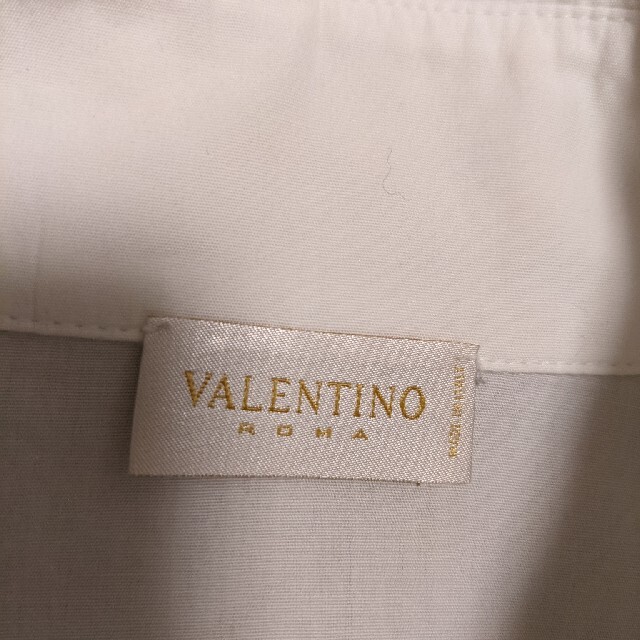 VALENTINOシンプル白シャツ 1