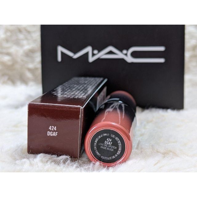 MAC(マック)のMAC リップスティック☆424 DGAFディージーエーエフ コスメ/美容のベースメイク/化粧品(口紅)の商品写真